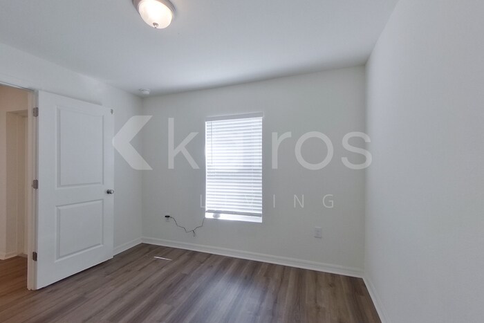 Building Photo - 3931 NW 45th Terrace