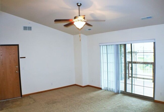 Building Photo - $1,325 | 2 Bedroom, 2 Bathroom Condo | Pet Negotiable | Available for August 1st, 2026 Move In!