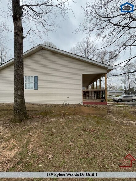 Building Photo - 139 Bybee Woods Dr