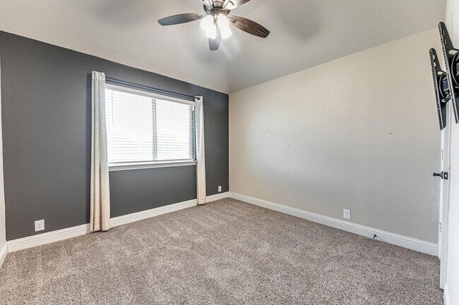 Building Photo - 4822 Windfern Way