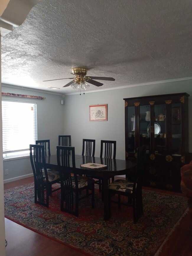 Building Photo - RIO RANCHO-FOUR BEDROOM HOUSE-Furnished