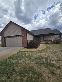 Building Photo - 337 E Kay Ave