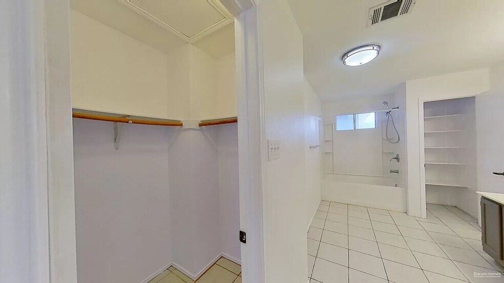 Building Photo - 14010 Conner Downs Dr