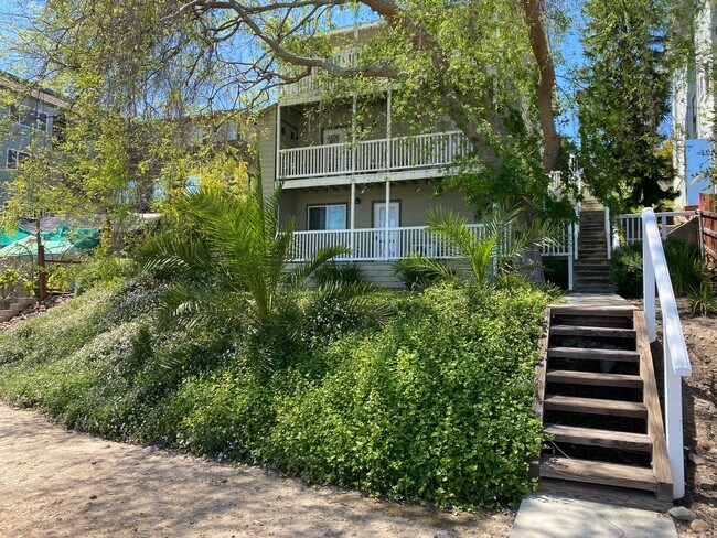 Building Photo - 4041 Georgia St