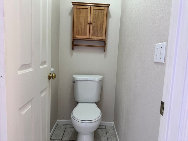 Building Photo - Location, Location! Prime Silverado Ranch Living  Welcome to this gorgeous single-story home in t...