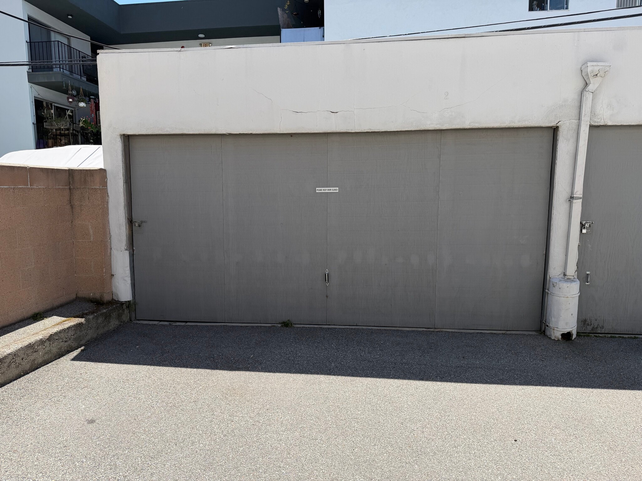 Building Photo - 5408 1/2 Franklin Ave