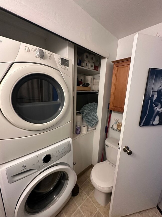 Building Photo - Log College - affordable 2-bedroom apartme...