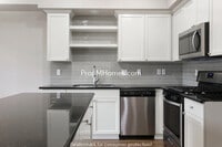 Building Photo - Stunning Craftsmanship In this Three Bedroom Townhome In Damascus!