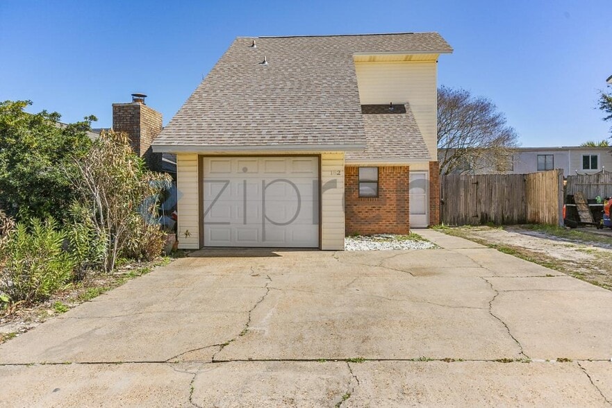 Building Photo - 182 Bent Arrow Dr