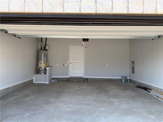 Building Photo - 1317 Ambler Dr