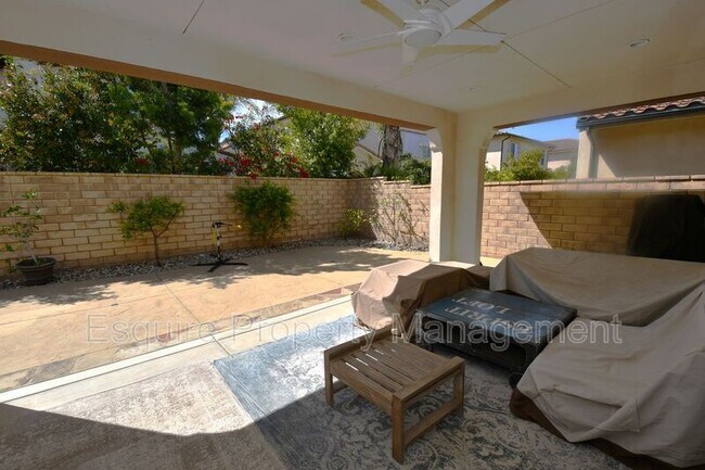 Building Photo - 505 Elm Cottage Ct