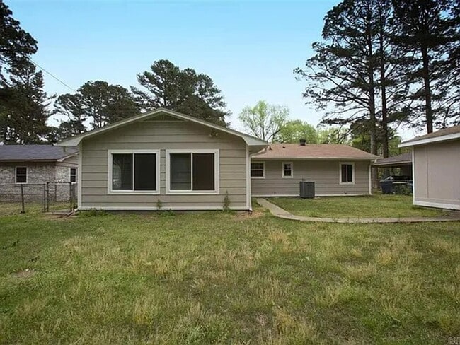 Building Photo - Carolina beautiful home