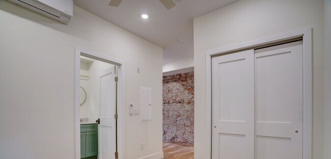 Building Photo - 620 S 8th St