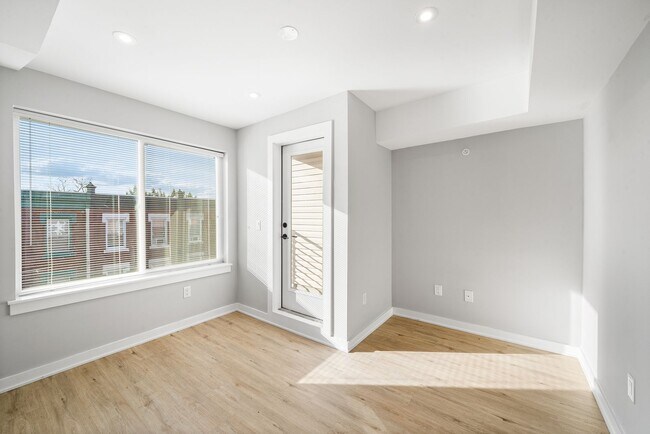 Building Photo - 1725 N 25th St