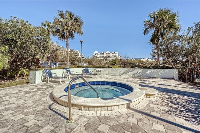 Building Photo - 2333 Feather Sound Dr