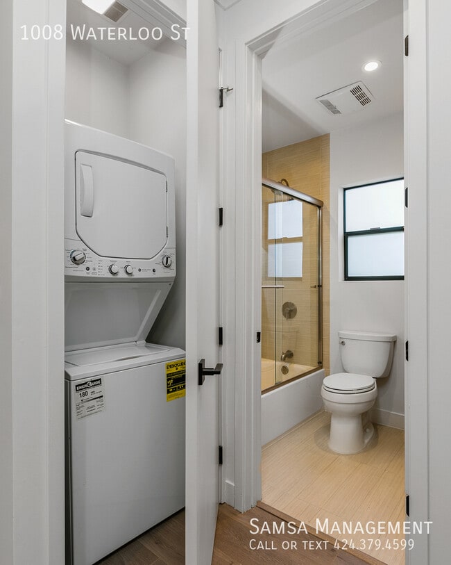 Building Photo - 1008 Waterloo St