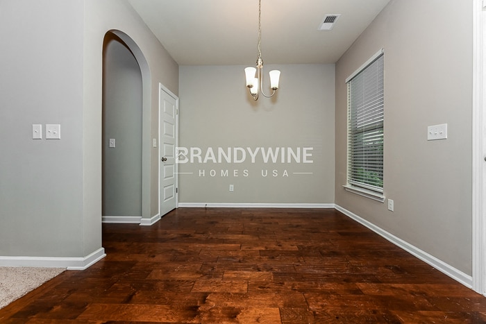 Building Photo - 230 Emporia Loop