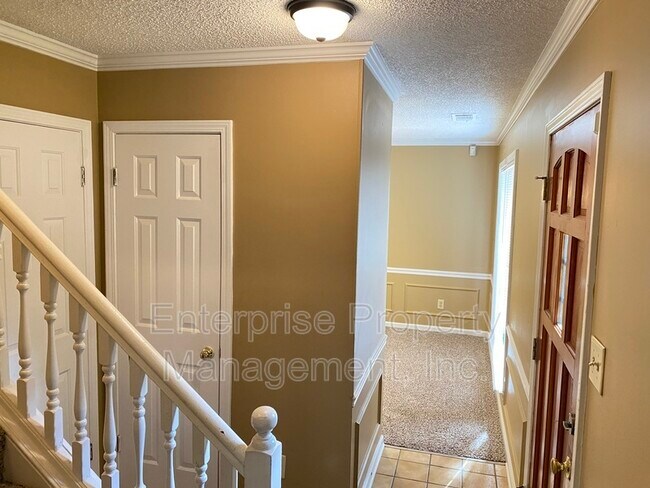 Building Photo - 7828 Bland Ln