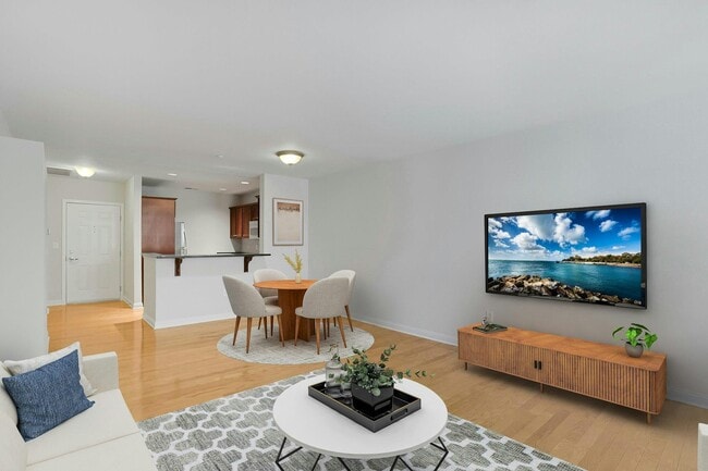 Building Photo - 3216 Leeward Dr