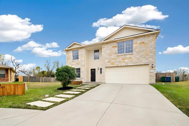 Building Photo - 13501 Sierra Wind Ln