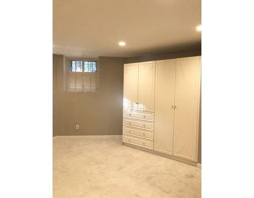 Building Photo - 461 Beacon St