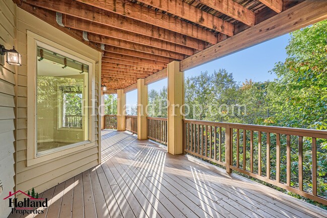 Building Photo - Gorgeous Single Home in Great location!!!