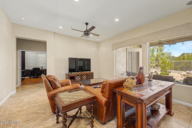 Building Photo - 10588 E Autumn Sage Dr