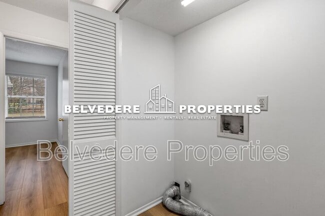 Building Photo - 3208 Anvil Pl