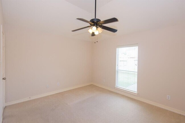 Building Photo - 2313 Echo Harbor Dr