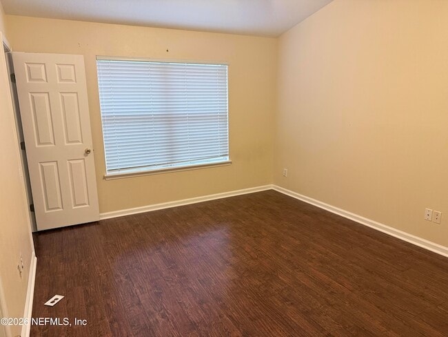 Building Photo - 7516 Scarlet Ibis Ln