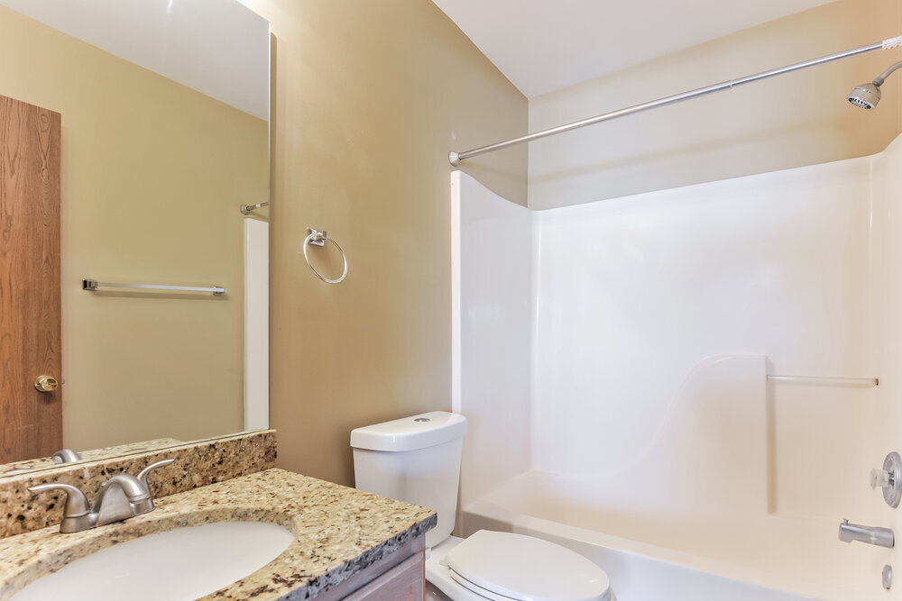 Building Photo - 14480 Williamsburg Manor Dr