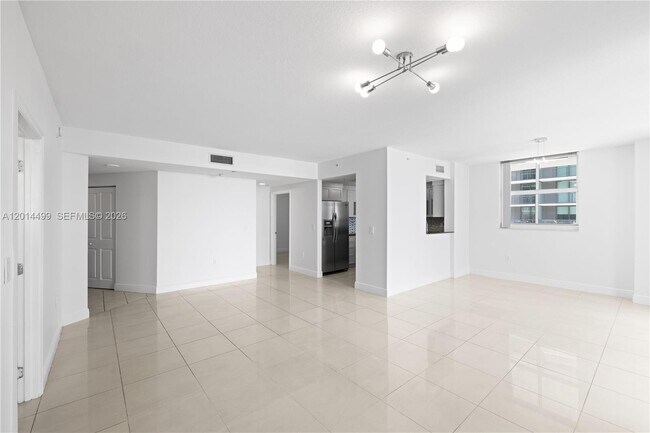 Building Photo - 1250 S Miami Ave