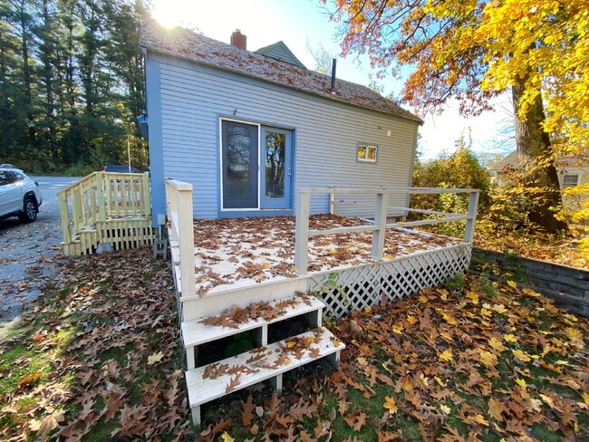 Building Photo - 311 Knox Marsh Rd