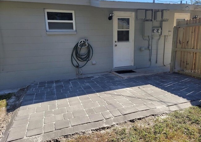 Building Photo - 13496 W Rena Dr