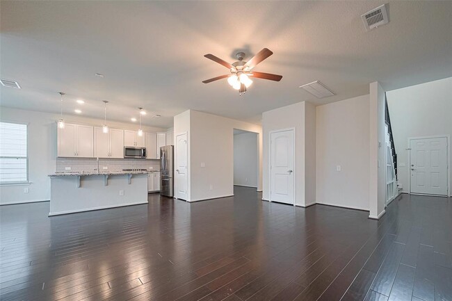 Building Photo - 3414 Signor Dr