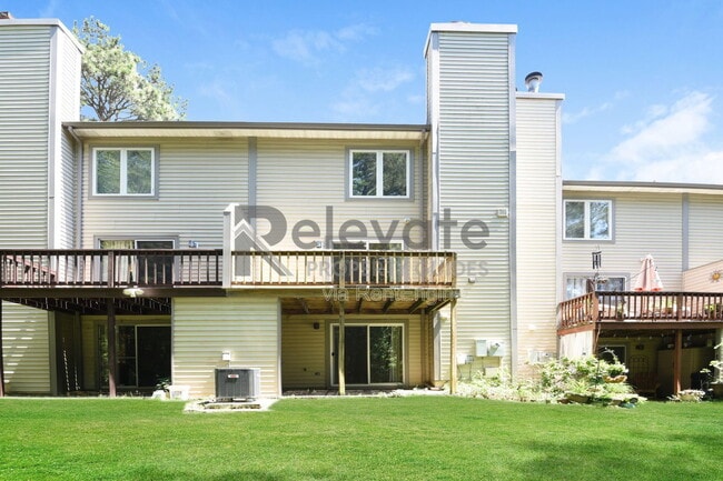 Building Photo - 2914 Port View Ct