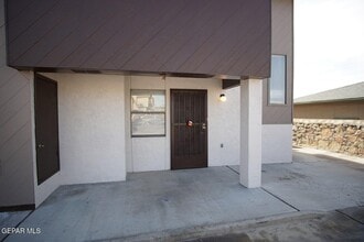 Building Photo - 11604 Gordon Bays Way