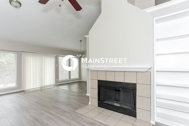 Building Photo - 4 Bedroom Pet-Friendly Home in Garland, TX...