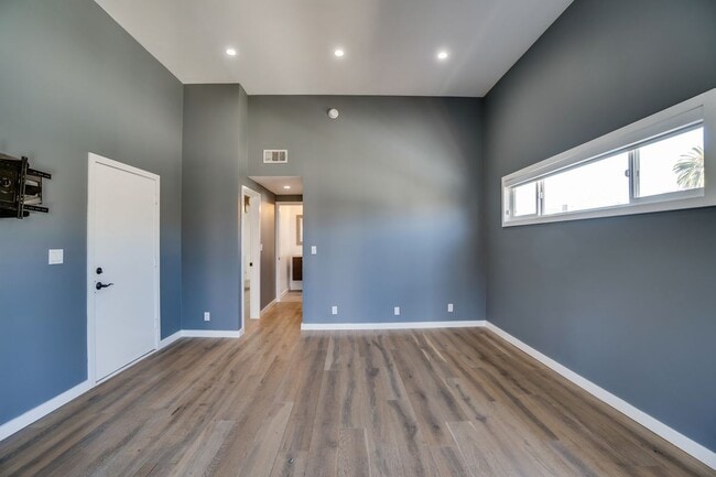 Building Photo - 6525 La Mirada Ave