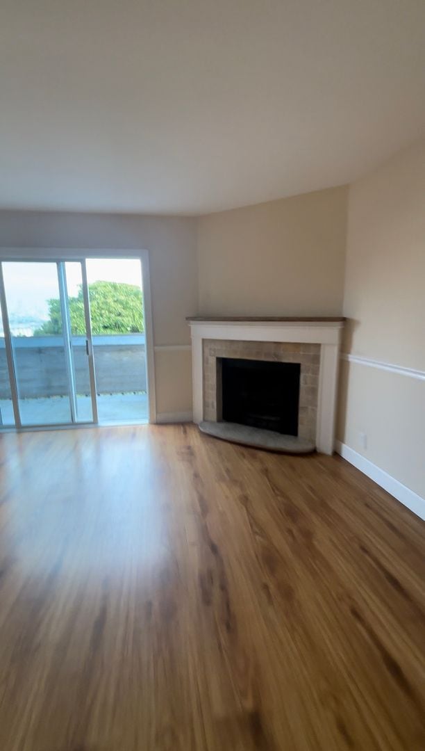 Building Photo - Gorgeous 2 bedroom in Point Richmond! Available now!