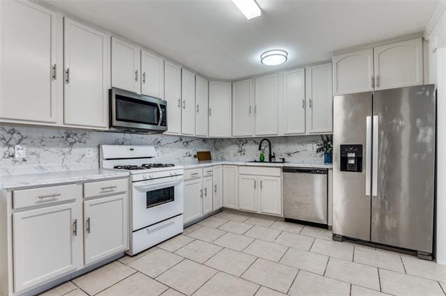 Building Photo - 222 Moore St