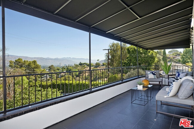 Building Photo - 3712 Berry Dr