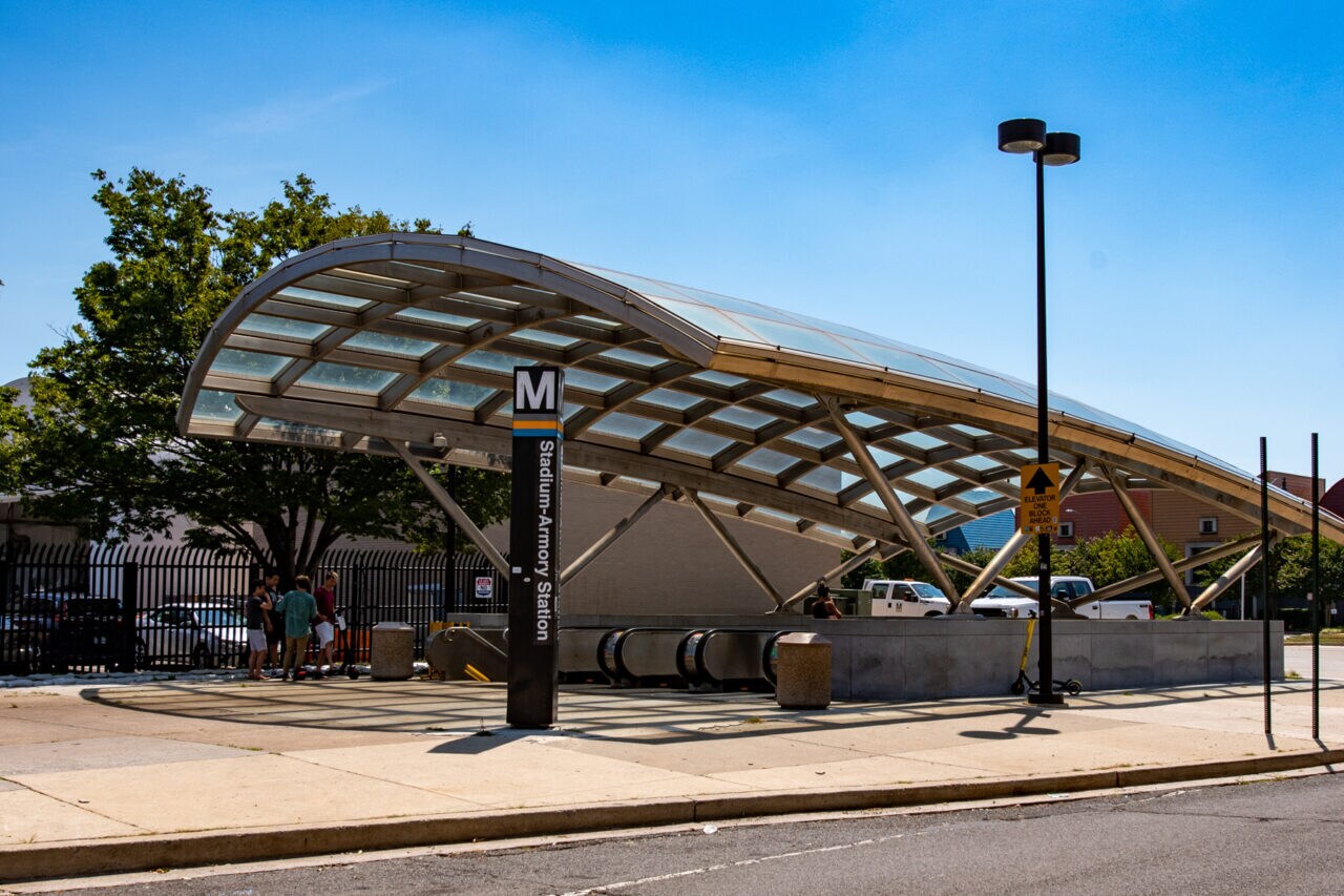 Building Photo - 771 18th St NE