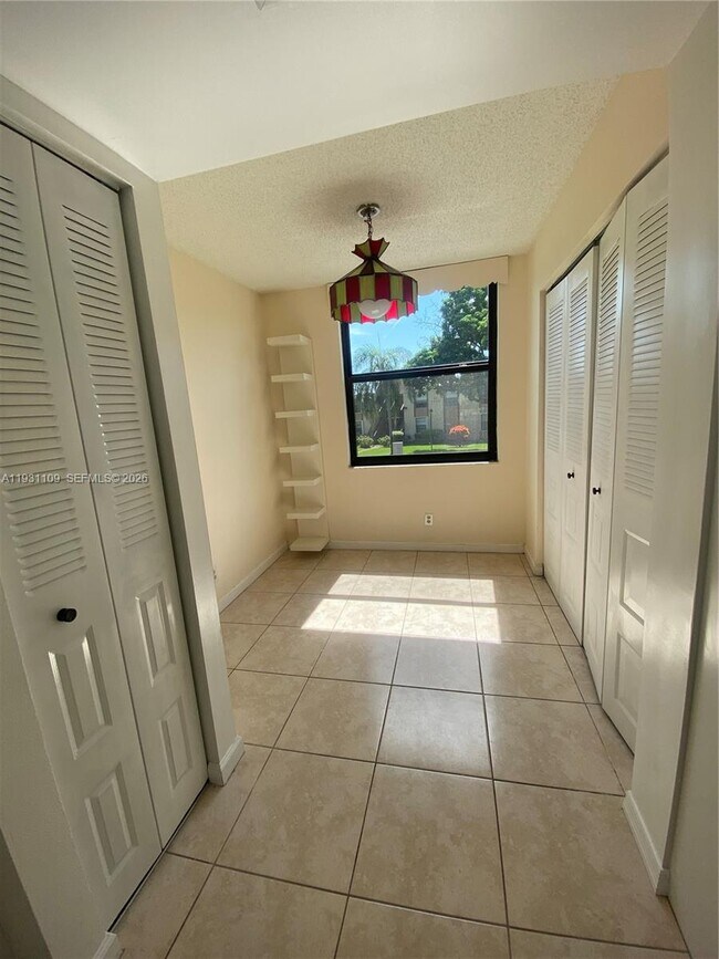 Building Photo - 7331 NW 18th St