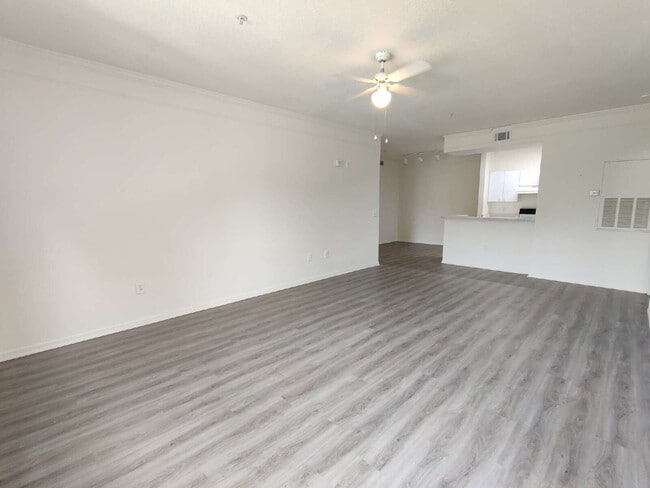 Building Photo - 17104 Carrington Park Dr