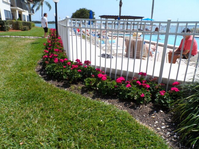 Building Photo - FURNISHED SIX MONTH RENTAL WATER VIEW BAHIA DEL MAR APRIL 29, 2026-OCT. 31, 2026