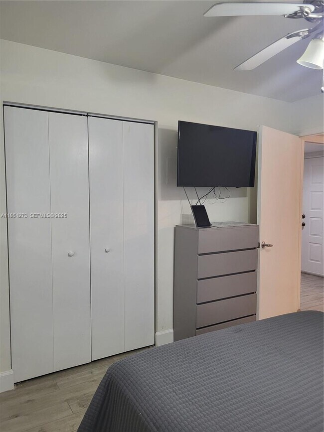 Building Photo - 4555 NW 99th Ave