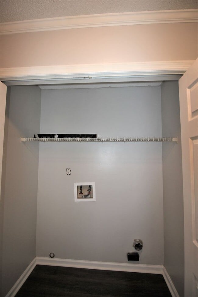 Building Photo - Coming Soon!