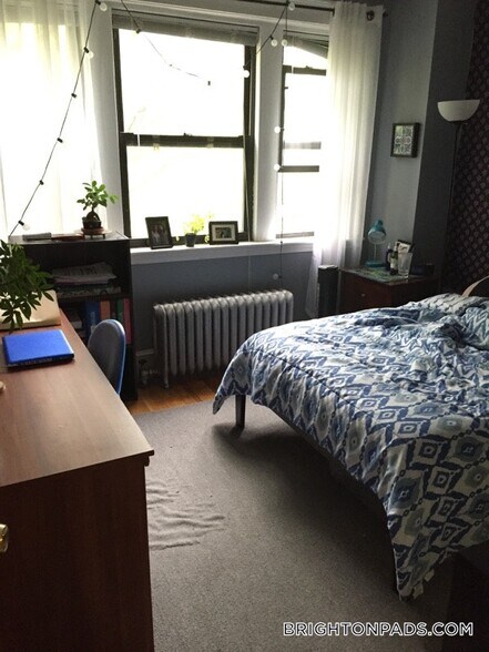 Building Photo - 27 Egremont Rd