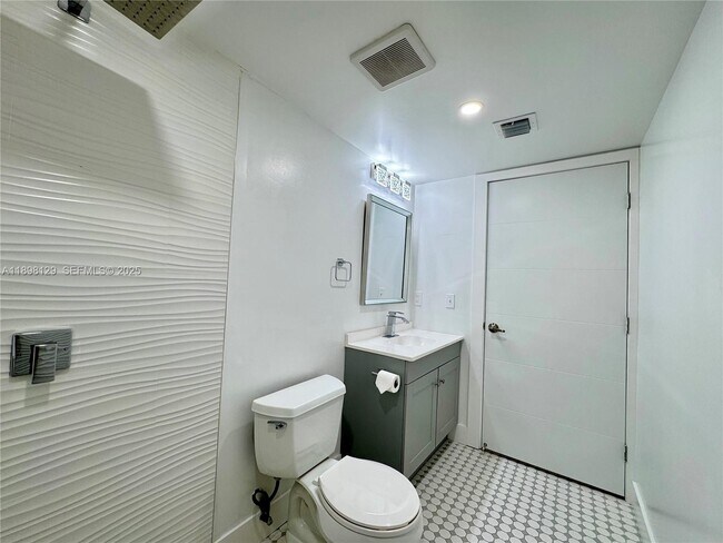 Building Photo - 6175 NW 186th St